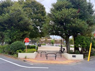 赤松公園　約400m